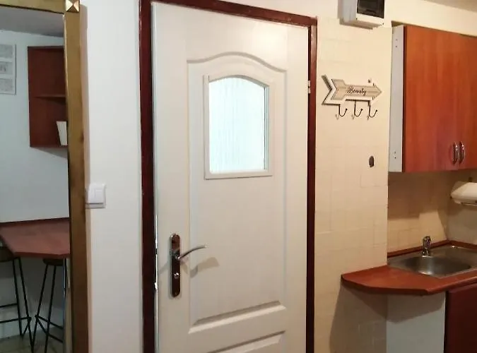 Apartament Izanton1 *